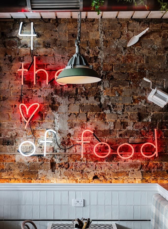 Frankie B's Neon Sign – 4 the ❤️ of Food